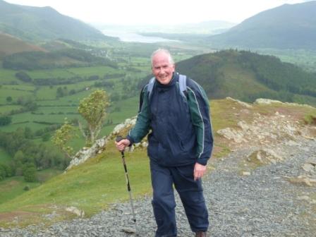 92 Willie leaves the carbuncle to push on to Catbells summit